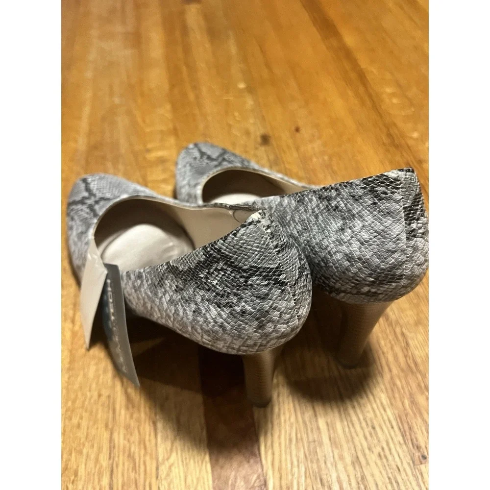 NWT Jaclyn Smith Women's‎ Size 8.5 - 40735 Maack Sake Stiletto Heels Shoes